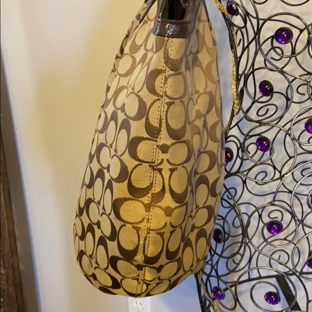 Coach large shoulder bag. Signature C pattern - Picture 5 of 16